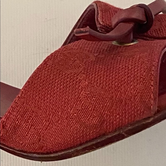 Gucci canvas sandals in red sz 7.5 (fits 6-7) - Picture 7 of 7